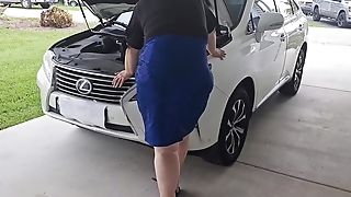 Big Butt Cheating Wifey Tempts Mechanic And Gives Him Dt As Payment For Repair
